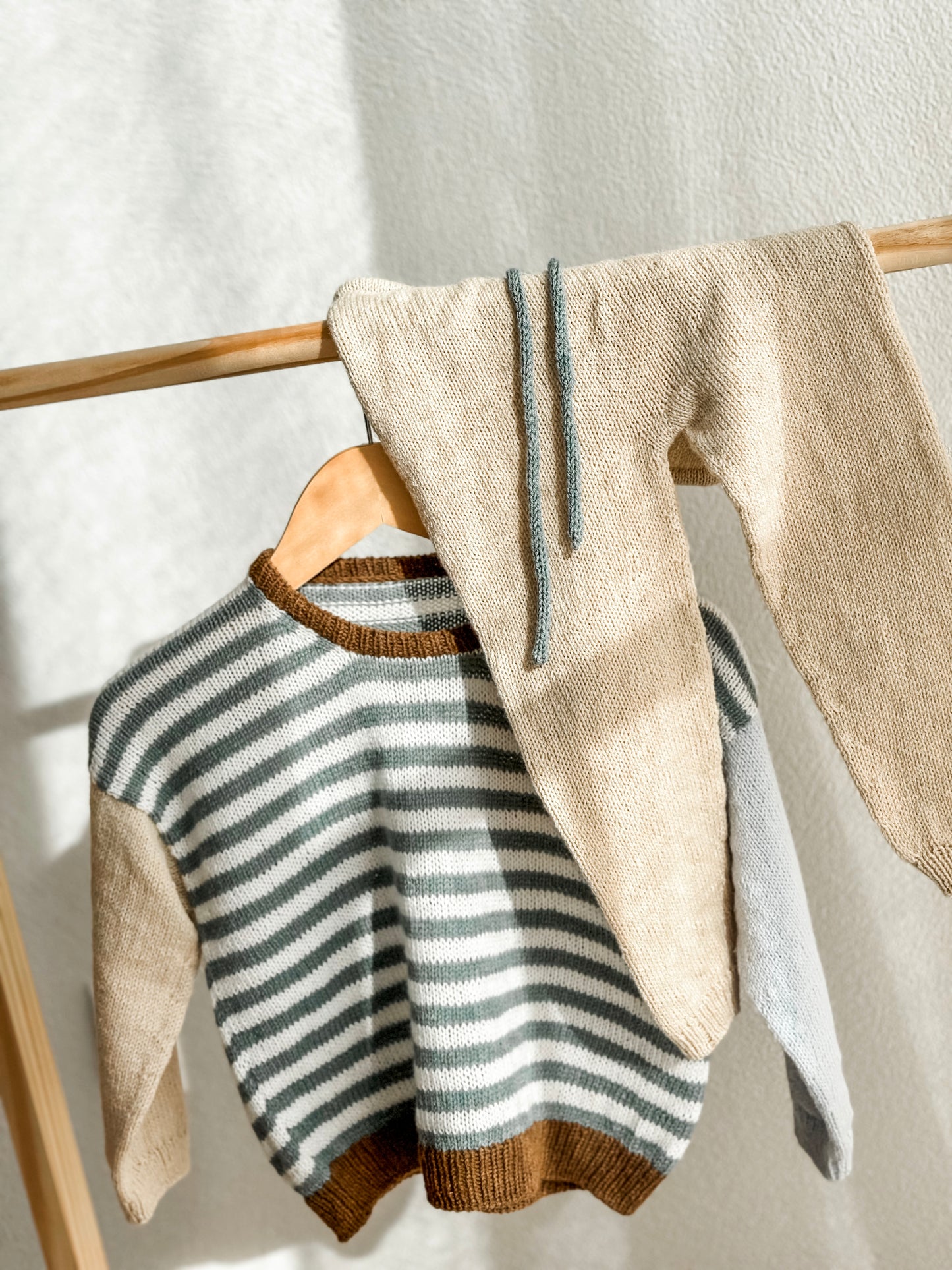 Set aus Pulli und Hose - Cornflower
