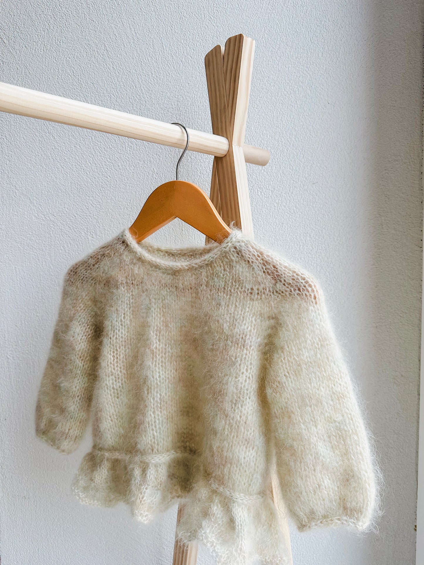 Sweater - Candy Cloud