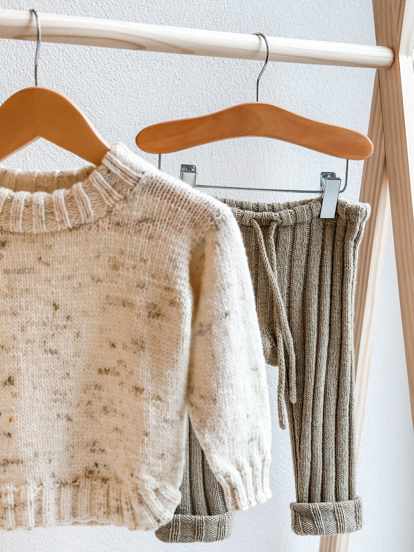 Set aus Pulli und Hose - Sprout